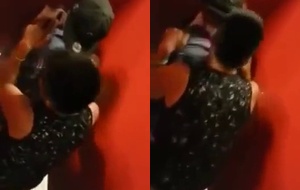 Jovens Gays Super Excitados Causam Alvoroço ao Transar no Banheiro de Bar e São Flagrados
