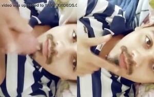 Tiago, o Passivo Audacioso, Aceita Tudo e Lambe com Maestria